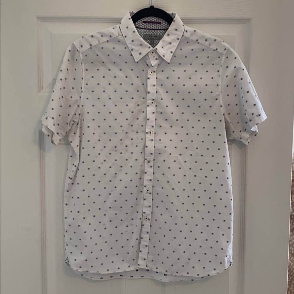 Ted Baker London Size 4 Short Sleeve Button Up